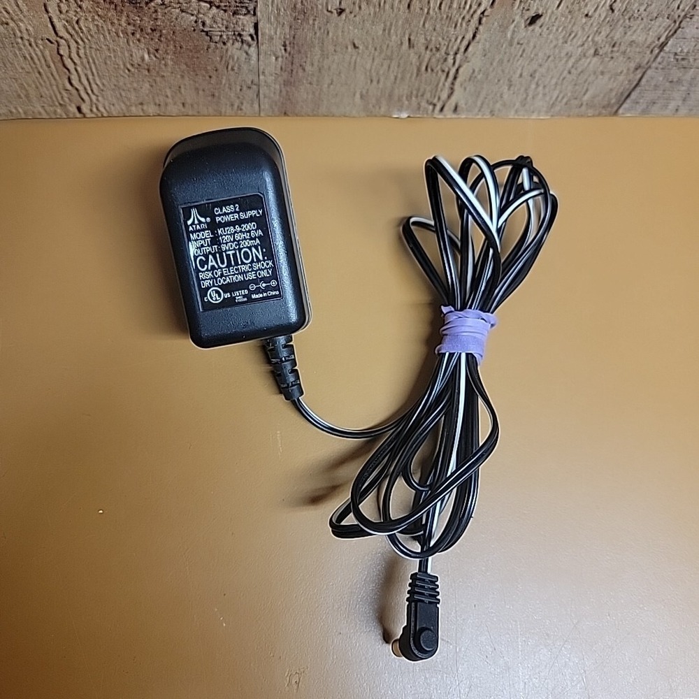 Atari KU28-9-200D Video Game Power Supply Adapter Charger Output 9V 200mA